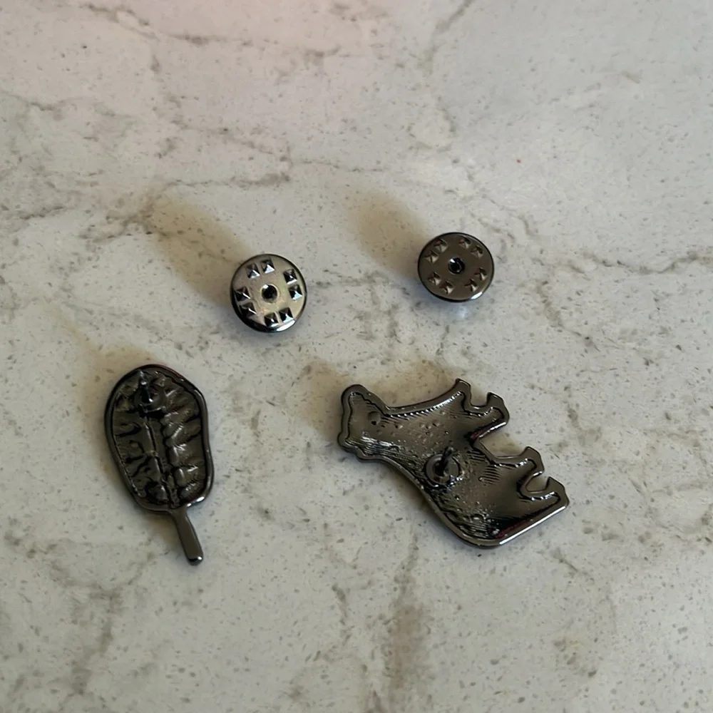 NWT Princess Highway Bear We Go Brooch Set - Picture 7 of 8